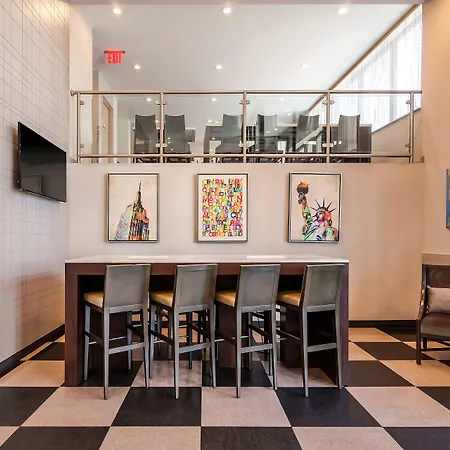Best Western Plus Plaza Hotel-3
